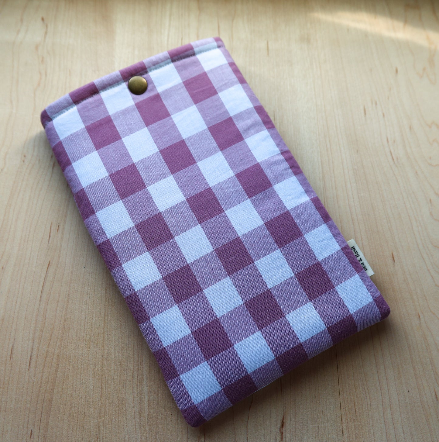 Kindle Sleeve - Mauve Gingham