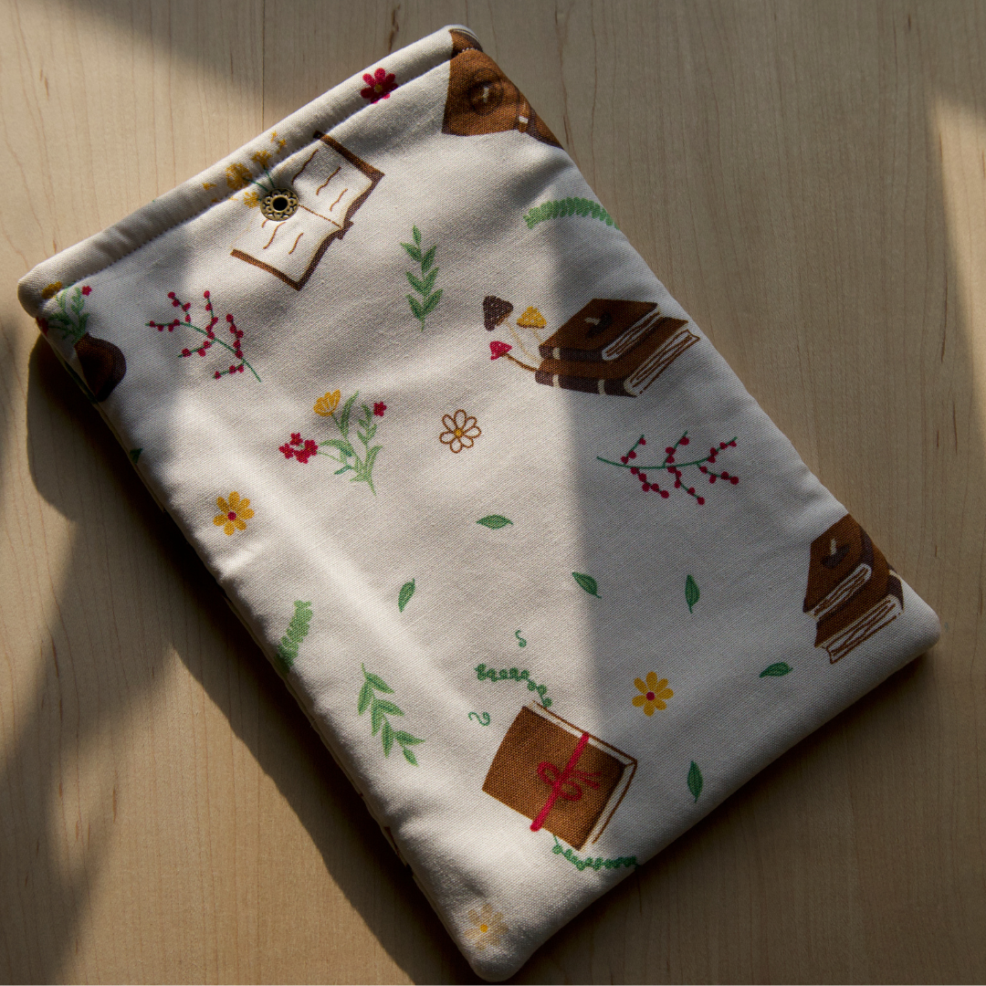 Kindle Sleeve - Floral Books