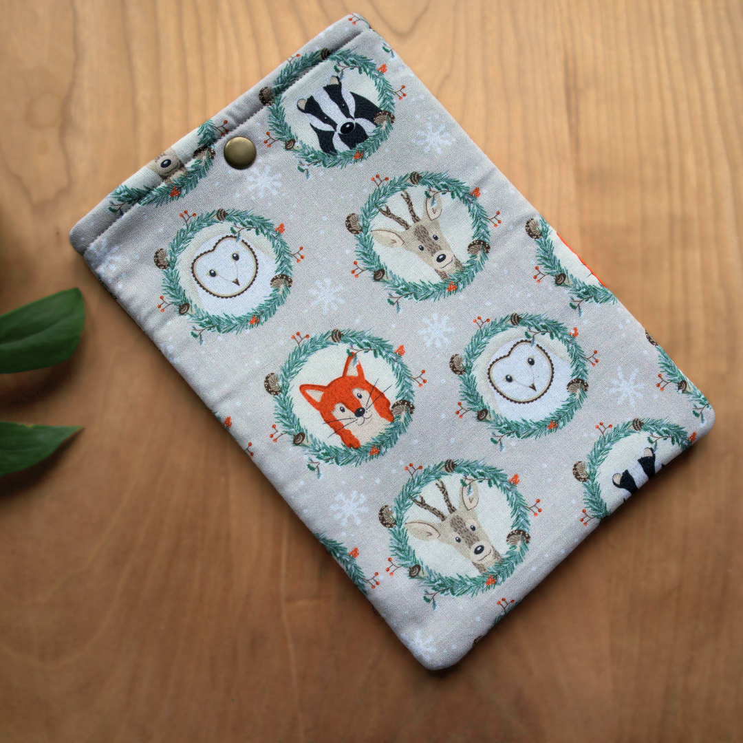 Kindle Sleeve - Woodland Portaits