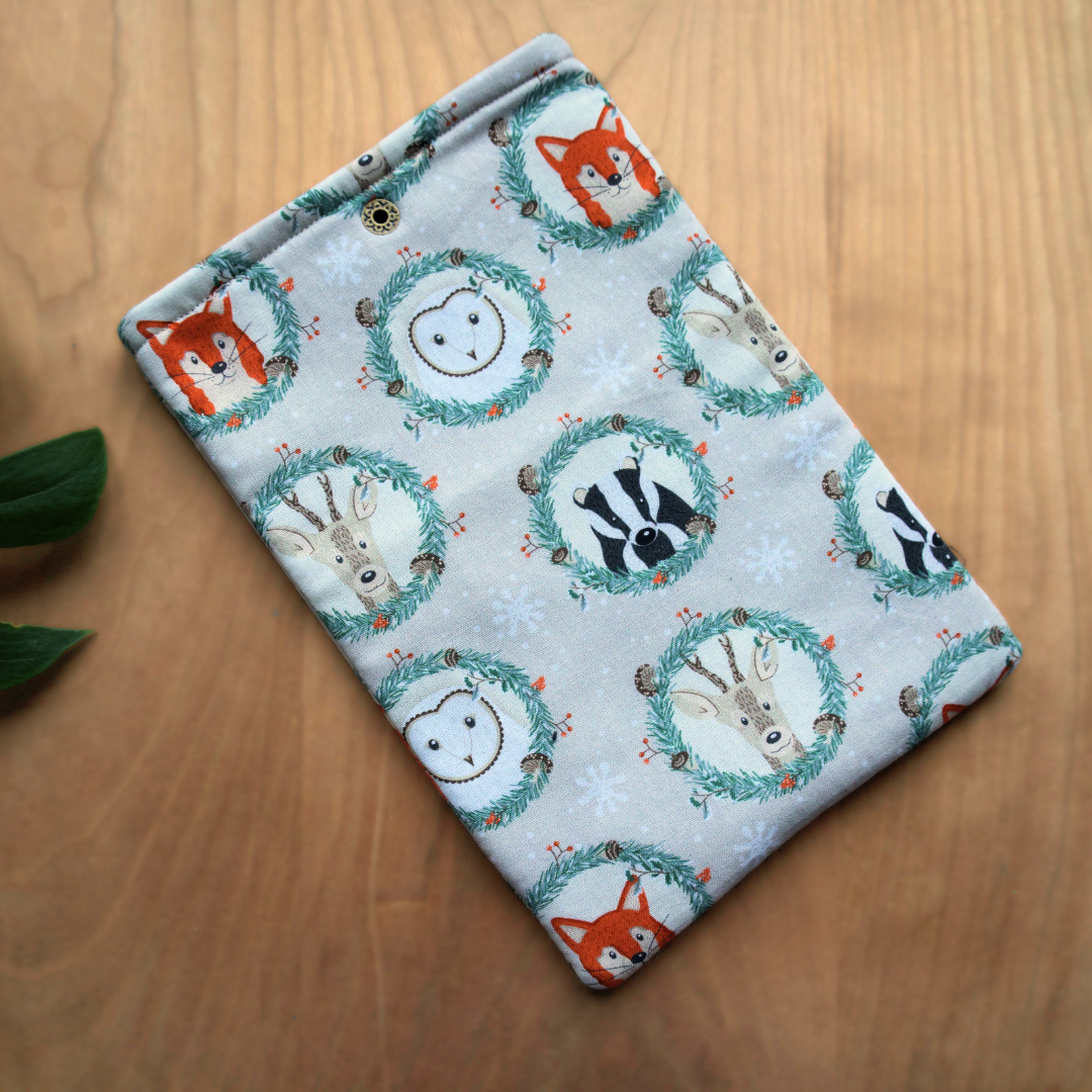 Kindle Sleeve - Woodland Portaits