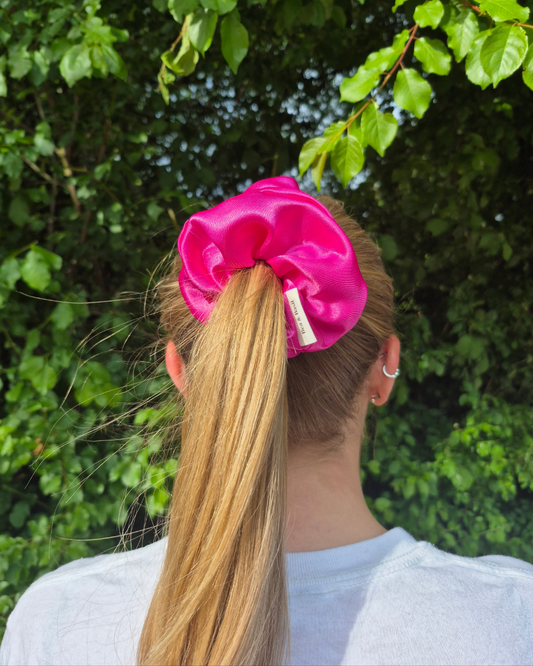 Satin Scrunchie - Rich Pink