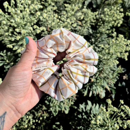 Large Scrunchies - Grid Checkered