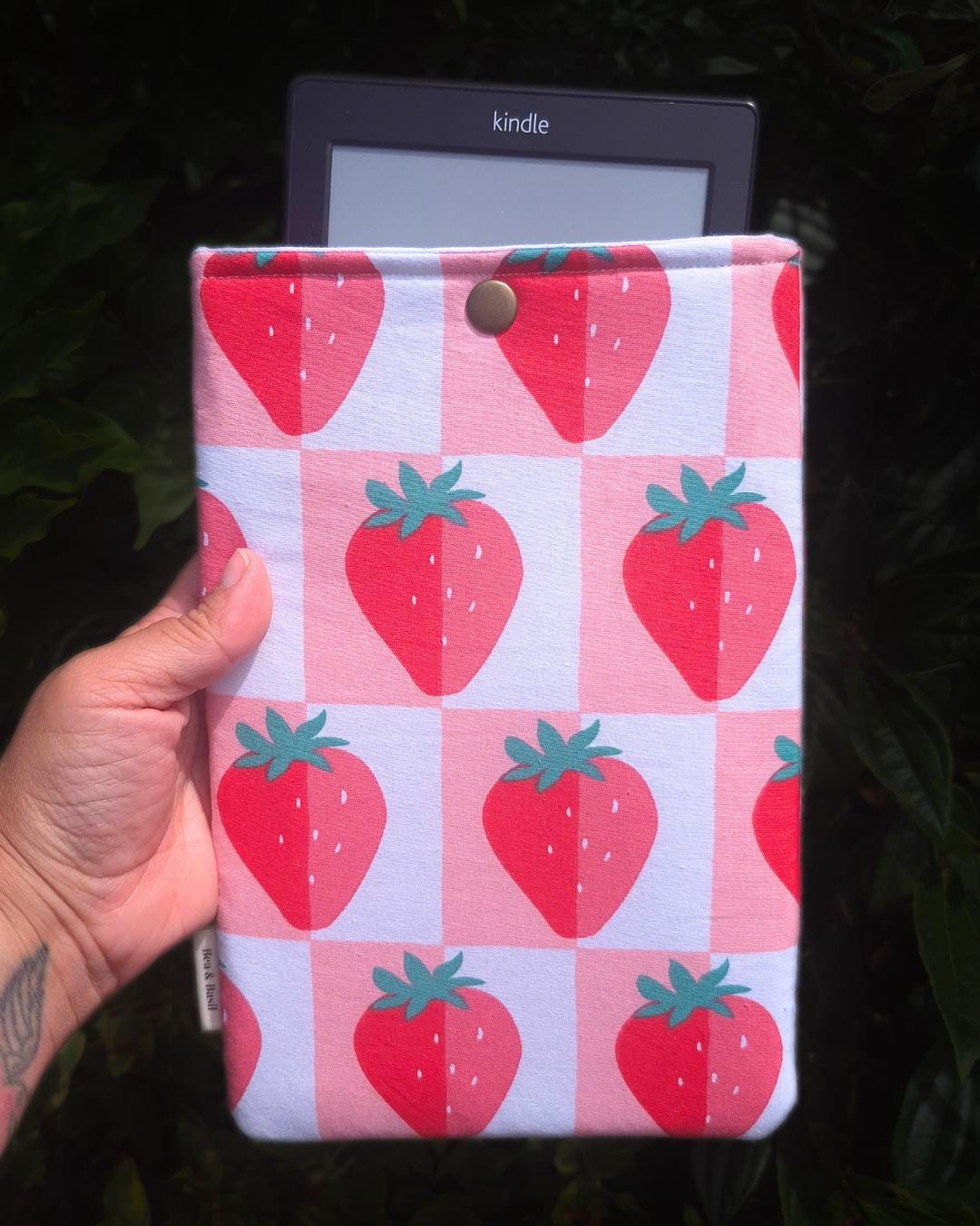 Kindle Sleeve - Strawberry Squares