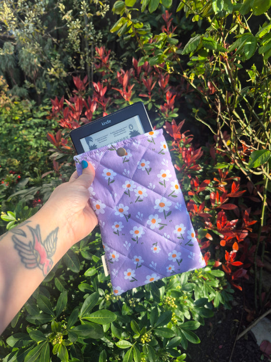 Kindle Sleeve - Purple Daisies