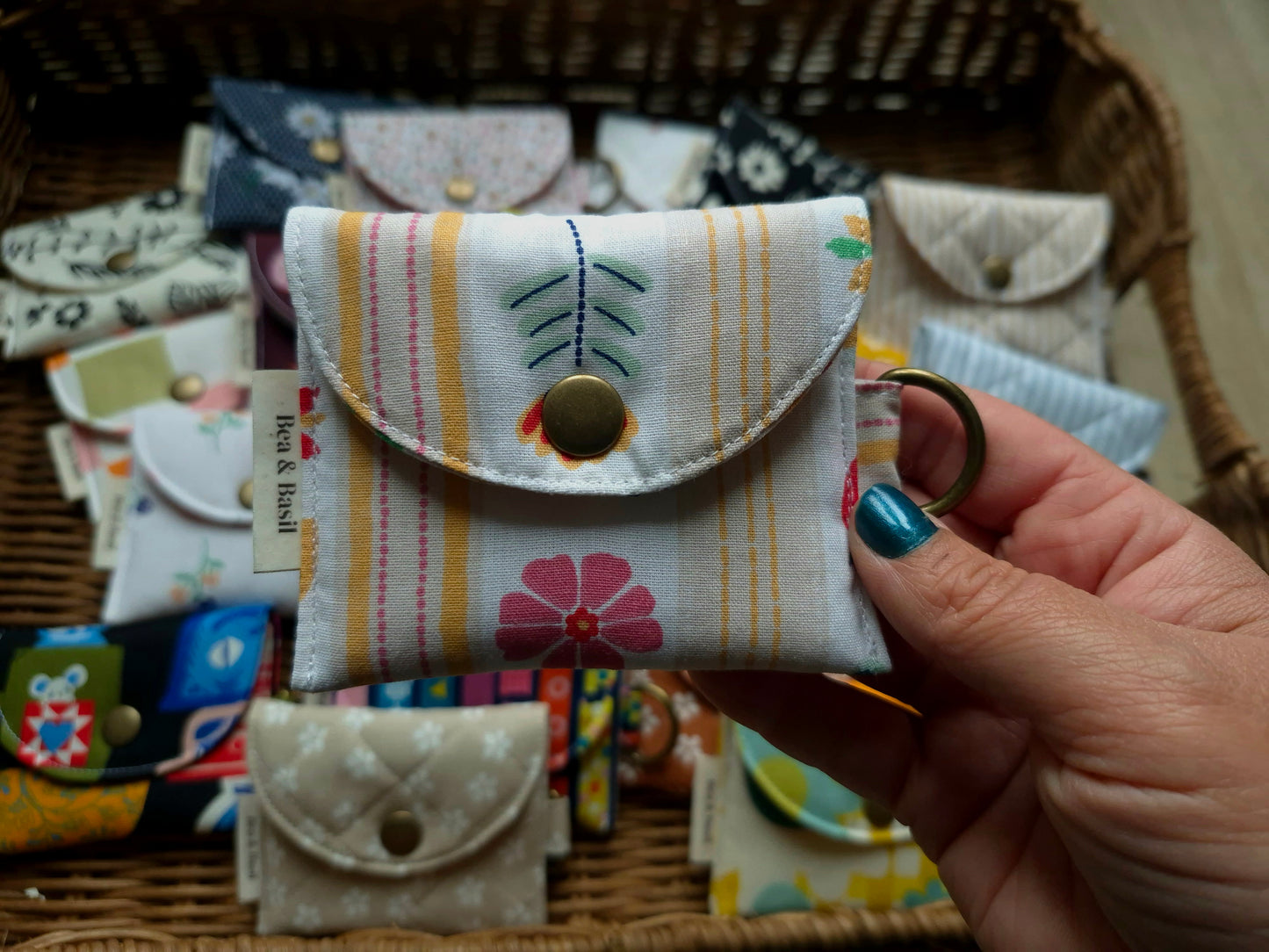 Gayln Floral AirPods Case